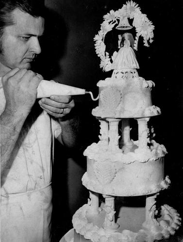 Jim-Balmain-and-wedding-cake